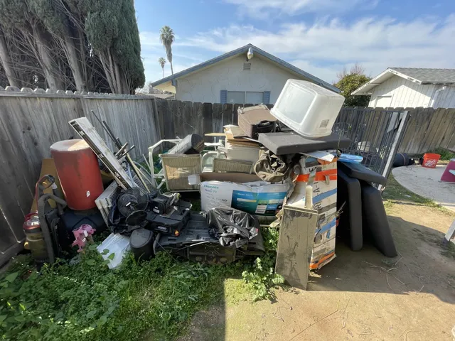 hauling junk in Carlsbad