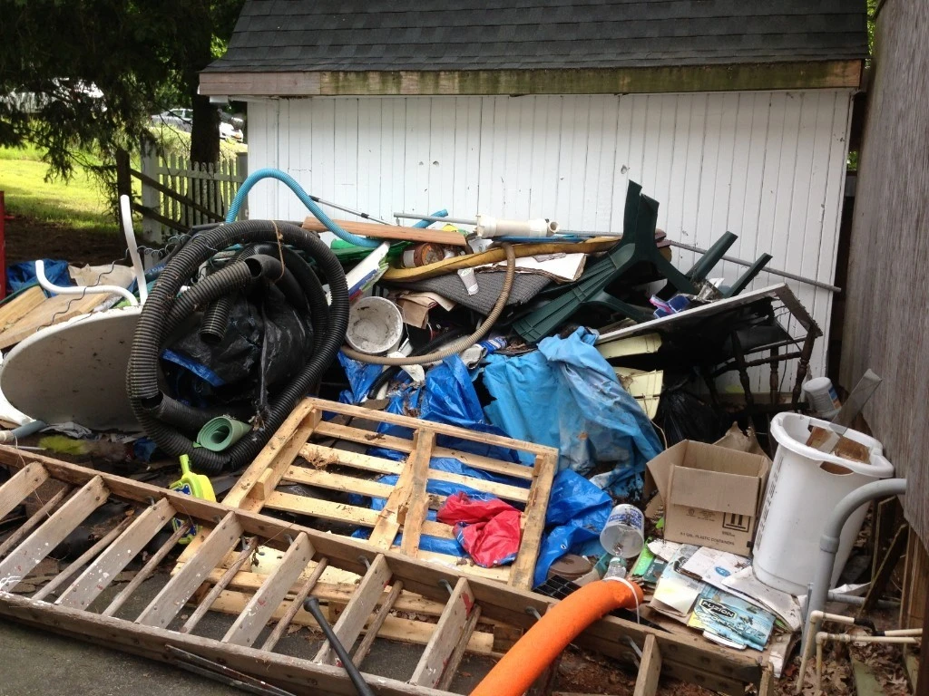 Residential Junk Removal | Residential Clean Out Services
